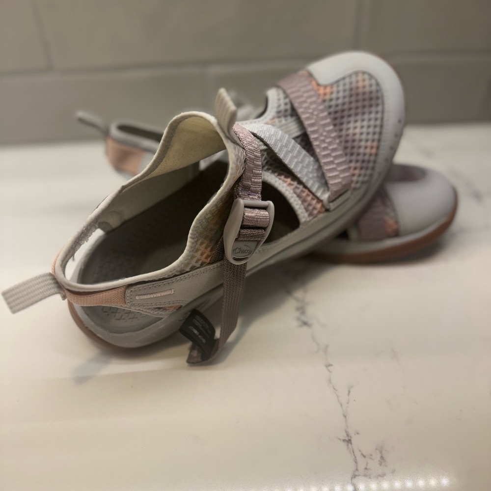 Chaco Odyssey Closed Toe Hiking‎ Sandals Women 10 Gray Purple Trail Water Shoes